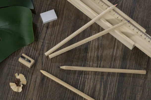 KRASI Wooden box with colour pencils 12 pcs 726 C KRASI Wooden box with colour pencils 12 pcs 726 C