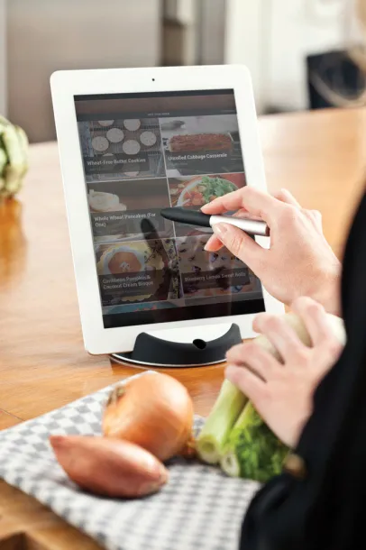  Chef tablet stand with touchpen - XD Design Black Silver