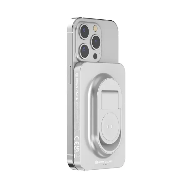  Urban Vitamin Malibu prijenosna baterija od RCS plastike/aluminija, 5 000 mAh - Urban Vitamin Srebrna