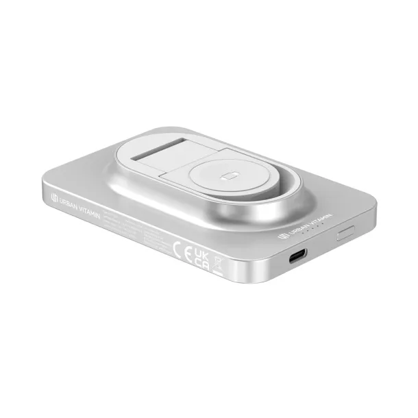  Urban Vitamin Malibu prijenosna baterija od RCS plastike/aluminija, 5 000 mAh - Urban Vitamin Srebrna