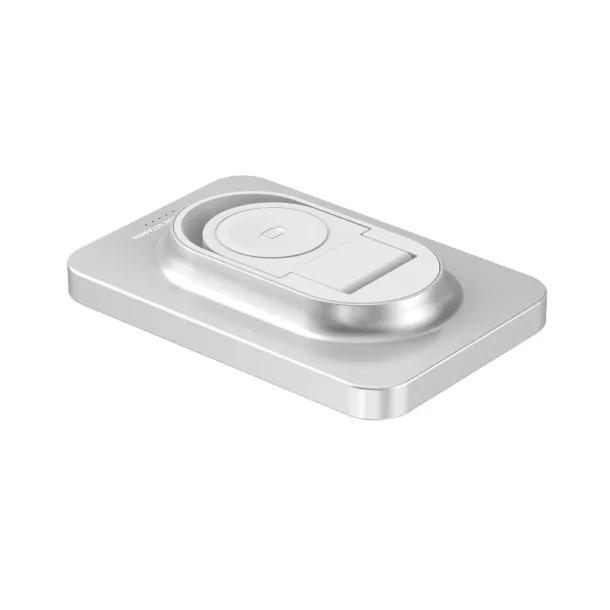  Urban Vitamin Malibu prijenosna baterija od RCS plastike/aluminija, 5 000 mAh - Urban Vitamin Srebrna