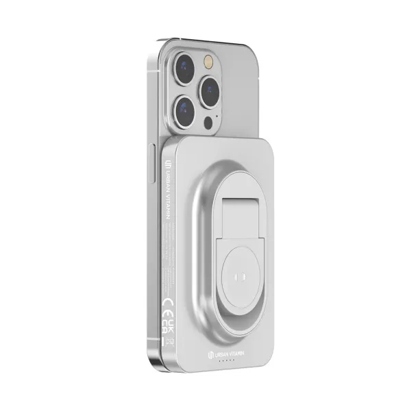  Urban Vitamin Malibu prijenosna baterija od RCS plastike/aluminija, 5 000 mAh - Urban Vitamin Srebrna