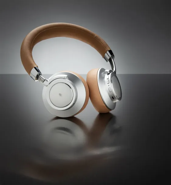  Aria Wireless Comfort Headphone - XD Xclusive Brown