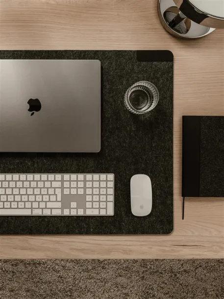  VINGA Albon GRS recycled felt desk pad - Vinga Crna