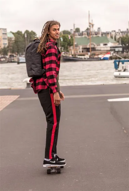  Urban Lite, anti-theft backpack - XD Design anthracite