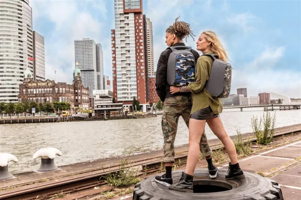 Bobby Compact anti-theft backpack Print Camo Green