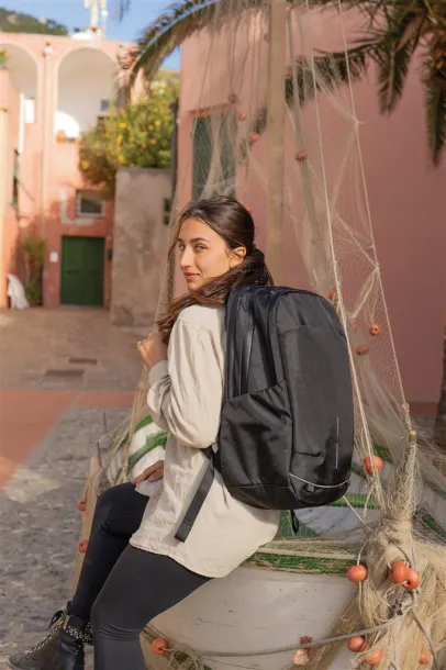  Bobby Explore ruksak, 17" - XD Design Crna 7757