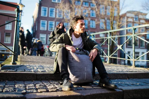 Urban, ruksak sa zaštitom protiv krađe, 15,6" - XD Design Siva Crna