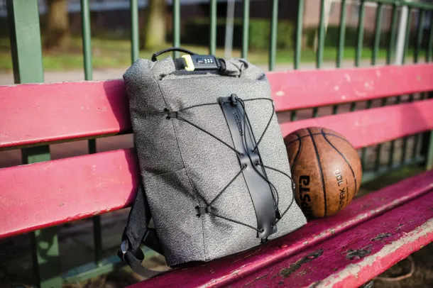  Urban, ruksak sa zaštitom protiv krađe, 15,6" - XD Design Siva Crna