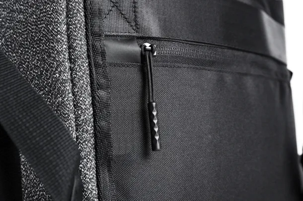  Urban, ruksak sa zaštitom protiv krađe, 15,6" - XD Design Siva Crna