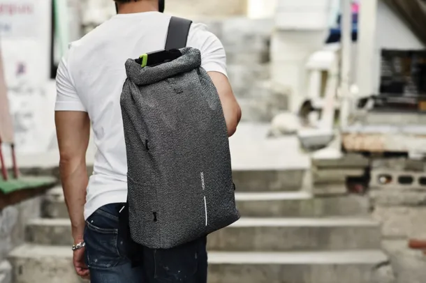  Urban, ruksak sa zaštitom protiv krađe, 15,6" - XD Design Siva Crna