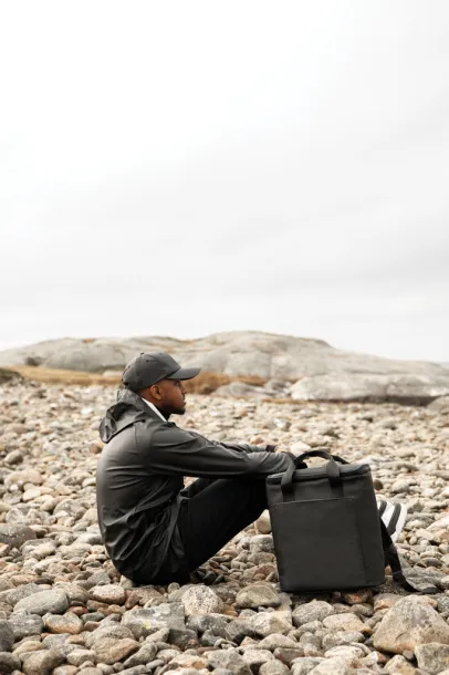  VINGA Baltimore AWARE™ šilterica od recikliranog PET-a - 6 panela - Vinga Crna