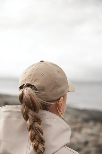  VINGA Baltimore AWARE™ recycled PET cap - Vinga greige