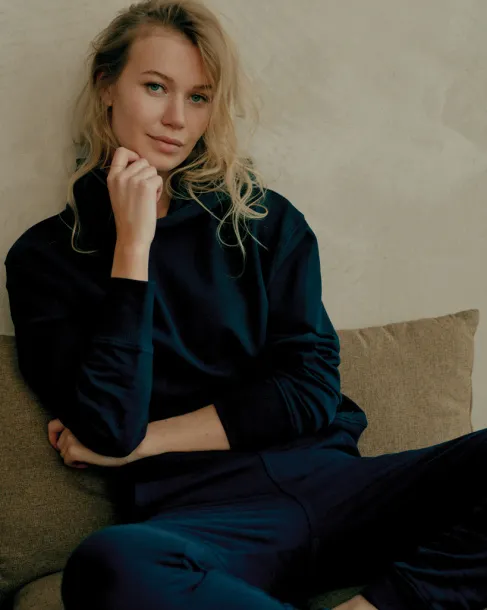  Iqoniq Yoho recycled cotton relaxed hoodie - iqoniq navy