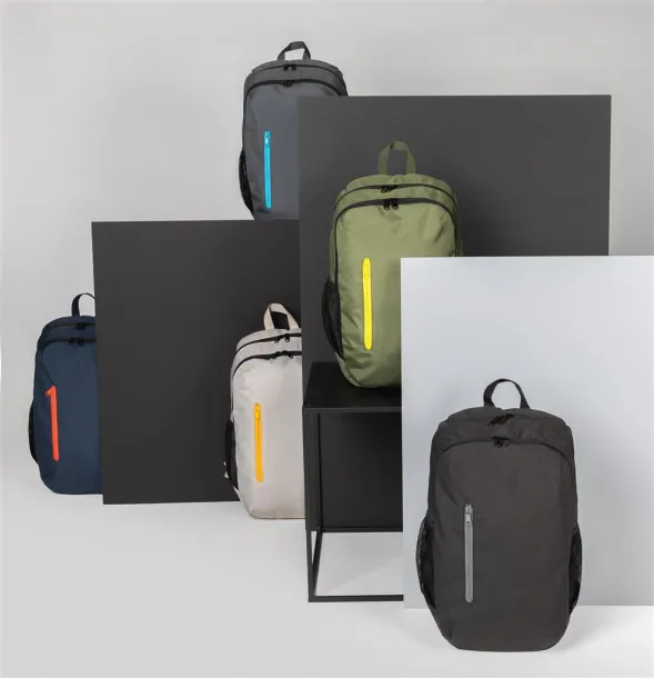  Impact AWARE™ ležerni ruksak 300D RPET, 15" - XD Collection 45533C 387