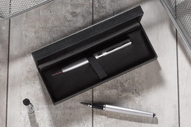 E23 Pen box E23 Crna