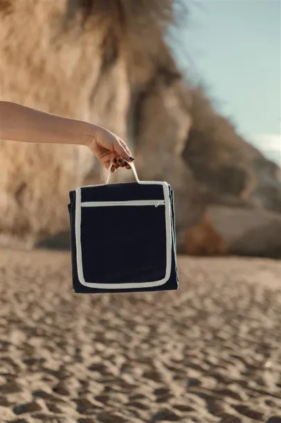  VINGA Volonne AWARE™ recycled canvas picnic blanket - Vinga blue, off white 11-0606 TPG