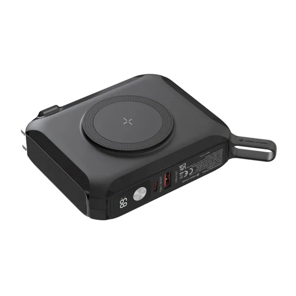  Urban Vitamin Oxnard 5 in 1 65W universal charger - Urban Vitamin Black 