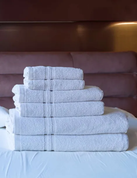 OLIMA klasični hotelski ručnik, 400 g/m2 - Olima Bijela