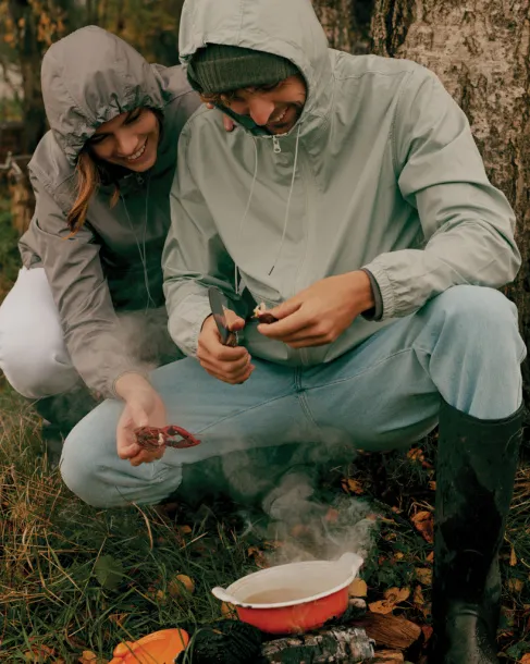  Iqoniq Logan recycled polyester lightweight jacket - iqoniq silver grey