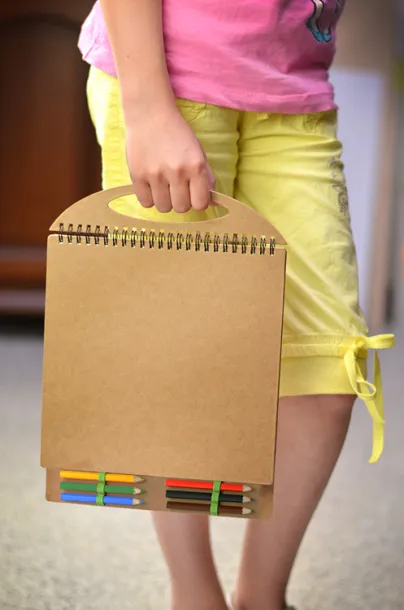 MALOVI bojanka 2316 C