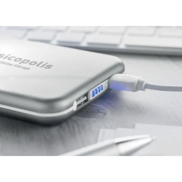 SOLARFLAT solarna prijenosna baterija, 4 000 mAh Mat srebrna