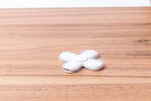 Kuler spinner USB hub White White