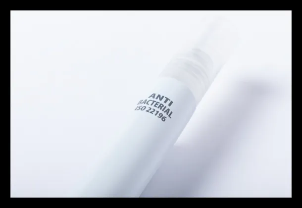 Yak anti-bacterial spray pen White