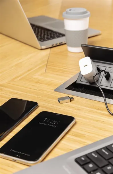  set adaptera USB A i USB C Srebrna