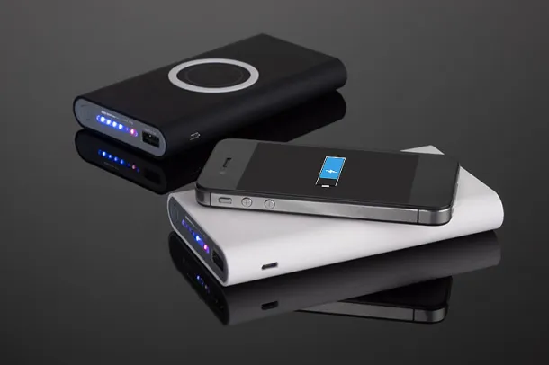 DOUBLE Power bank - 8000 mAh Crna