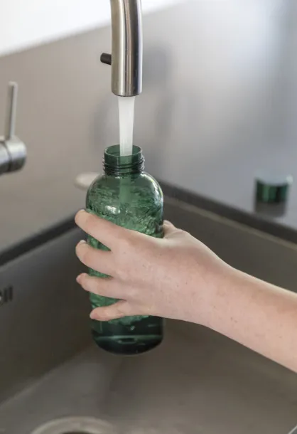  Nepropusna boca sa metalnim poklopcem, 620 ml - XD Collection Zelena