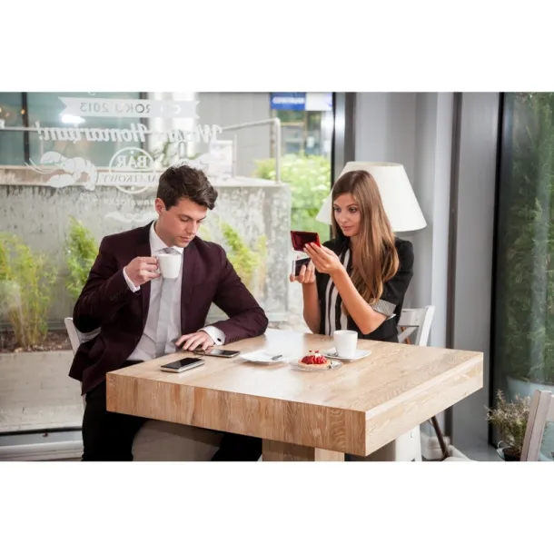  Prijenosna baterija 12 000 mAH sa svjetlom Crna