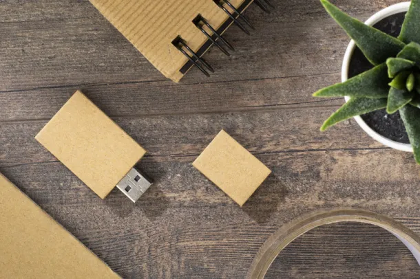 CAIRO USB flash drive  16 GB