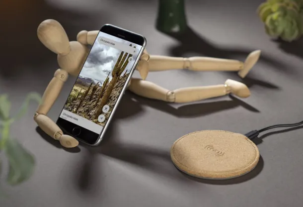 QUERK Wireless charger Smeđa QUERK Wireless charger Smeđa