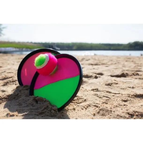 Esther igra vještine Crna