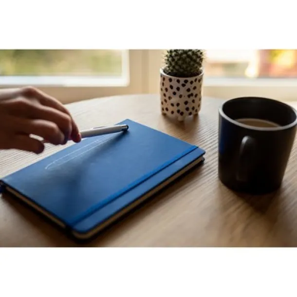  Magnetic notebook A5 Crvena