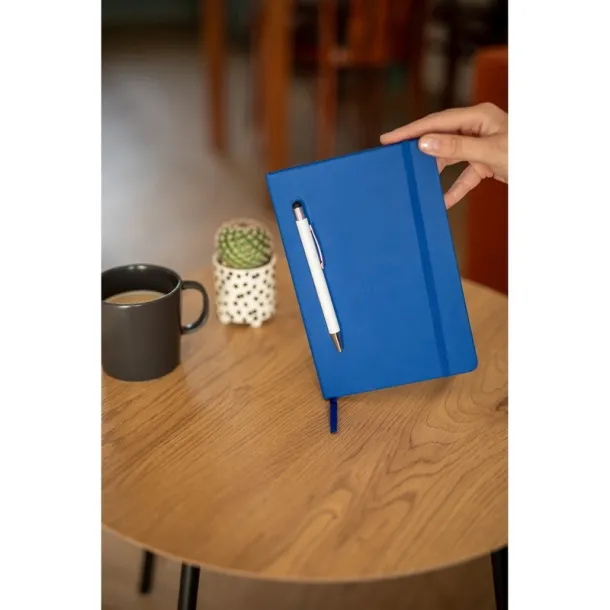  Magnetic notebook A5 Crvena