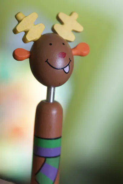 Göte cartoon pen Brown
