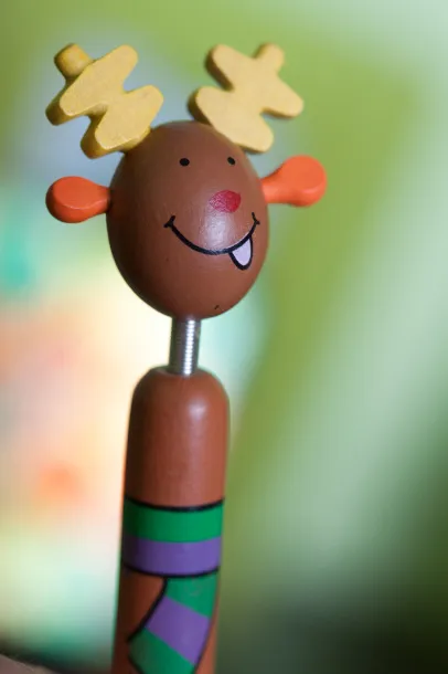 Göte cartoon pen Brown