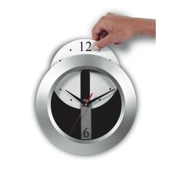  Wall clock Srebrna