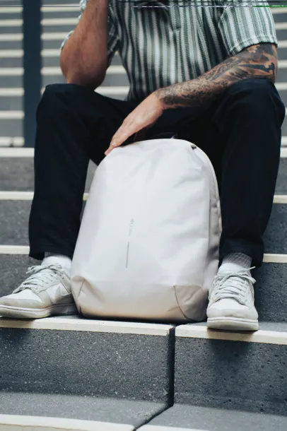 Bobby Soft anti-theft ruksak, 15.6" - XD Design beige Cool Grey 9