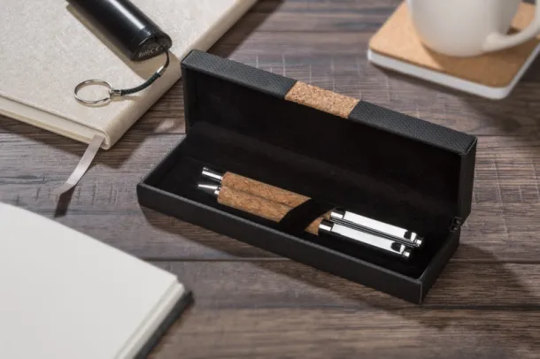 KANSAS Writing set Smeđa