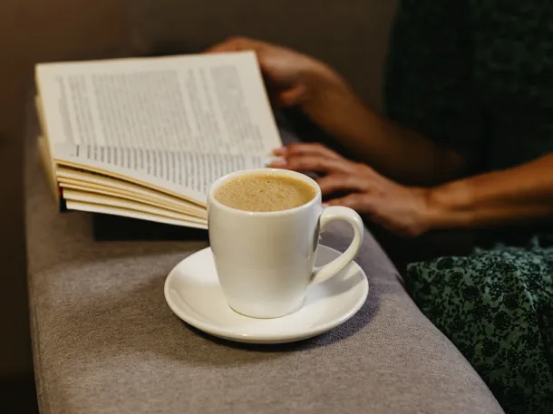 LUNGO šalica i tanjurić za Cappuccino, 150 ml Bijela