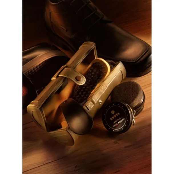  Shoe polish set brown