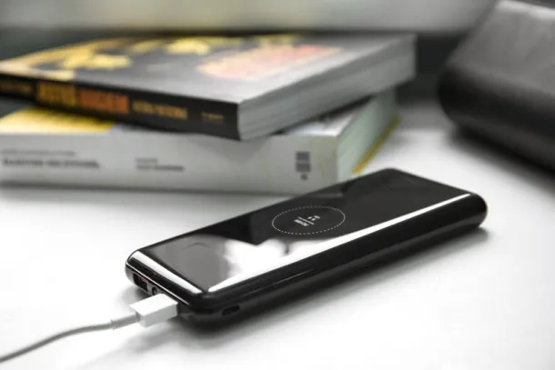 FUERTE prijenosna baterija, 10 000 mAh Crna