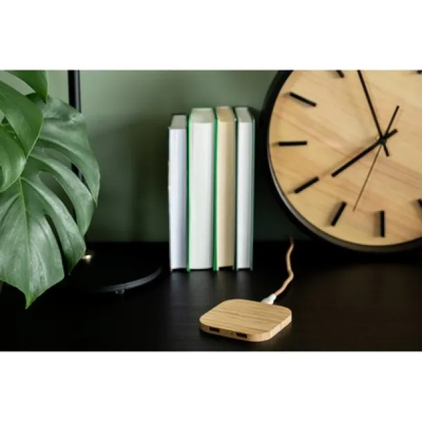 Jazzlyn Bamboo wireless charger 10W B'RIGHT wood