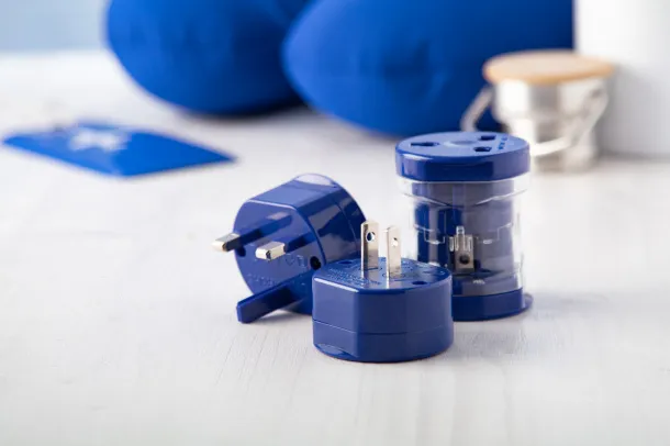 Tribox travel adapter Blue