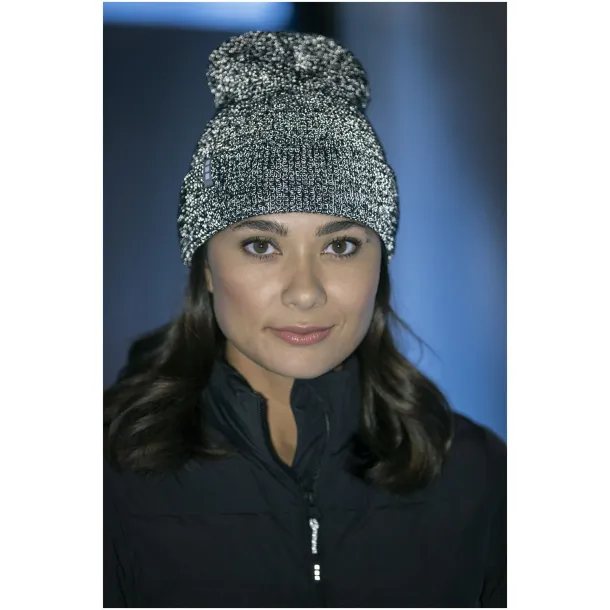 Rigi reflective beanie - Elevate Life Crna