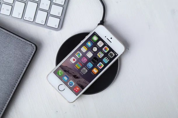 Glowix wireless charger Black