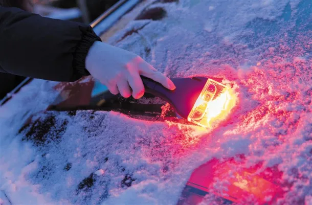  Ice scraper with COB and safety function Black